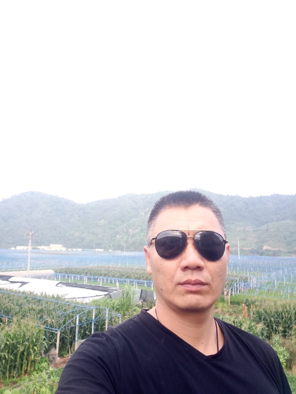 火耳的第一张照片--乐山闪婚服务中心